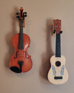 Violin & Ukulele